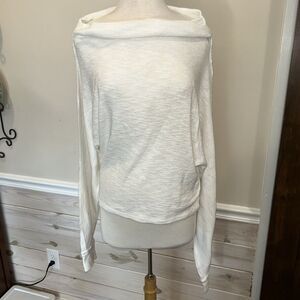 E899 Free People White Boho Shirt- Boatneck Off Shoulder Sz. SM